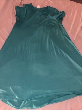 LuLaRoe Carly Teal Short Sleeve Pocket